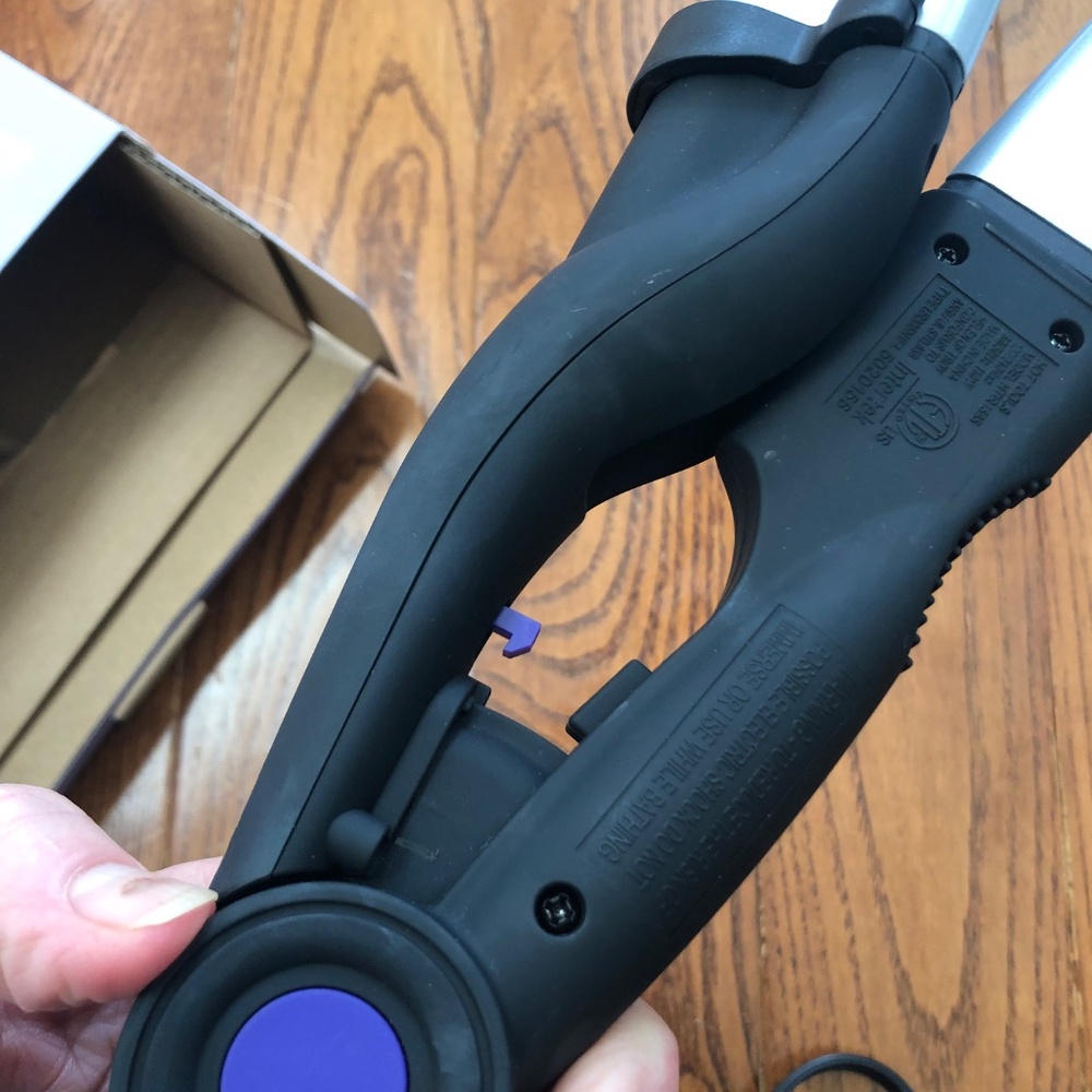 Hot Tools Titanium Deep Waver hair Iron - NEW - Picture 2 of 7